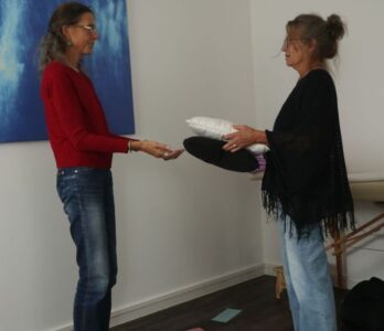 Systemische Einzelaufstellung Miriam Hegner Rückgabe alte Lasten Systemische Einzelaufstellung Miriam Hegner Rückgabe alte Lasten